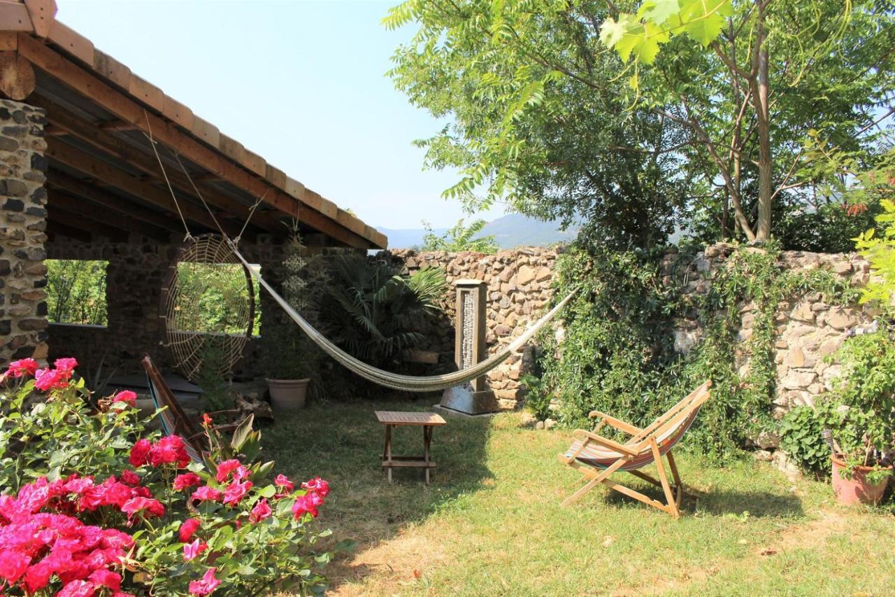 L'Attrape Reve Bed & Breakfast Saint-Vincent-de-Barres Екстериор снимка