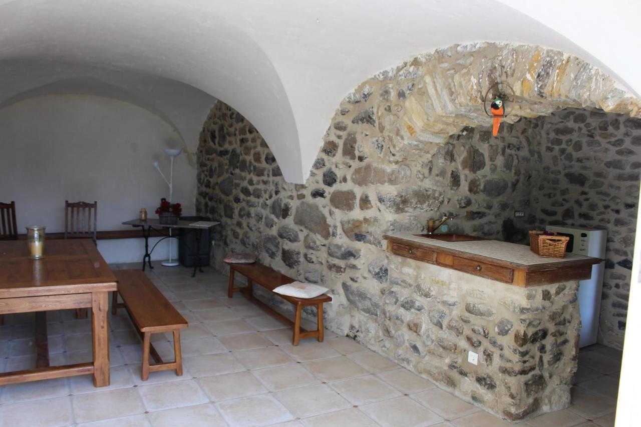 L'Attrape Reve Bed & Breakfast Saint-Vincent-de-Barres Екстериор снимка