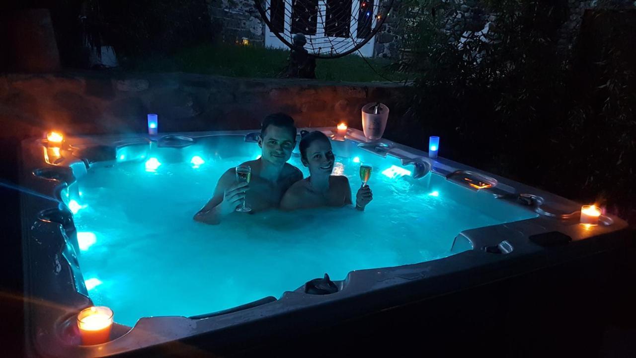 L'Attrape Reve Bed & Breakfast Saint-Vincent-de-Barres Екстериор снимка