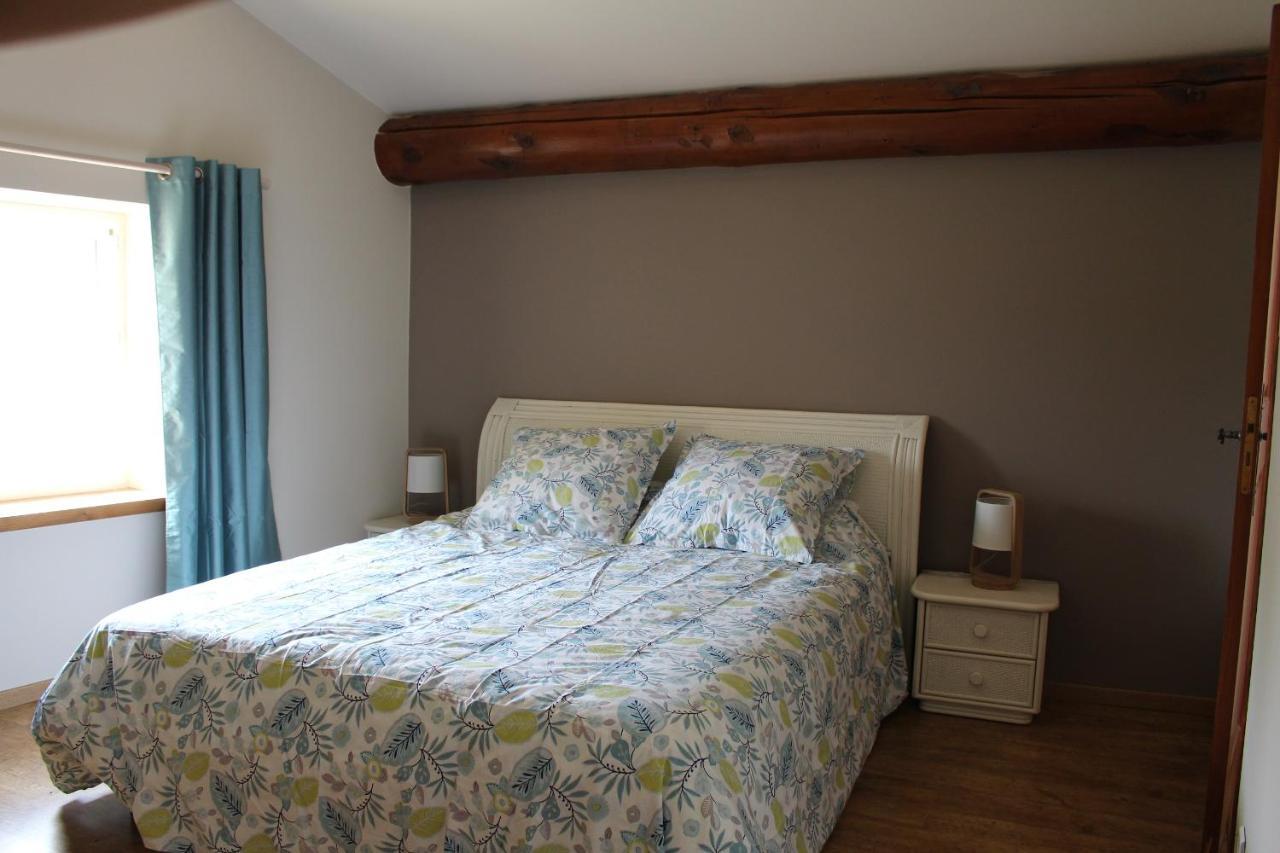 L'Attrape Reve Bed & Breakfast Saint-Vincent-de-Barres Екстериор снимка