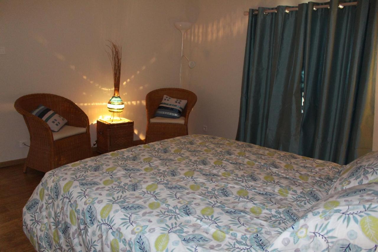 L'Attrape Reve Bed & Breakfast Saint-Vincent-de-Barres Екстериор снимка